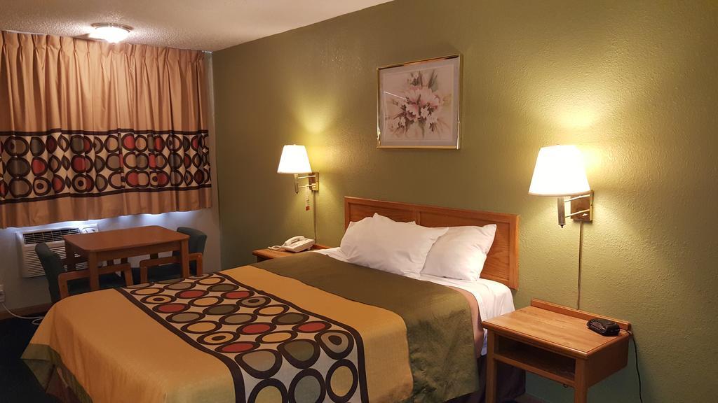 Budgetel Inn & Suites Butler Eksteriør bilde